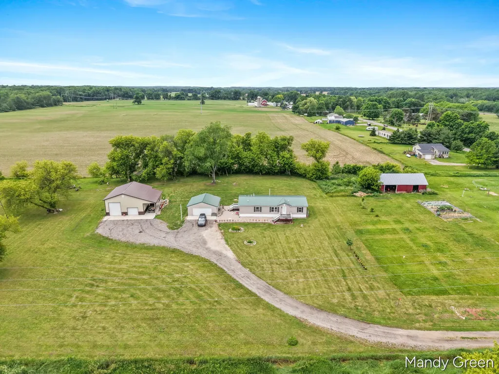 1007 Dildine Road Easton Township MI 48846