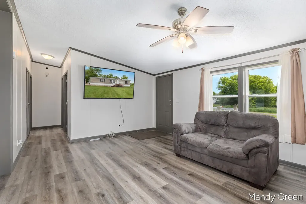 1007 Dildine Road Easton Township MI 48846