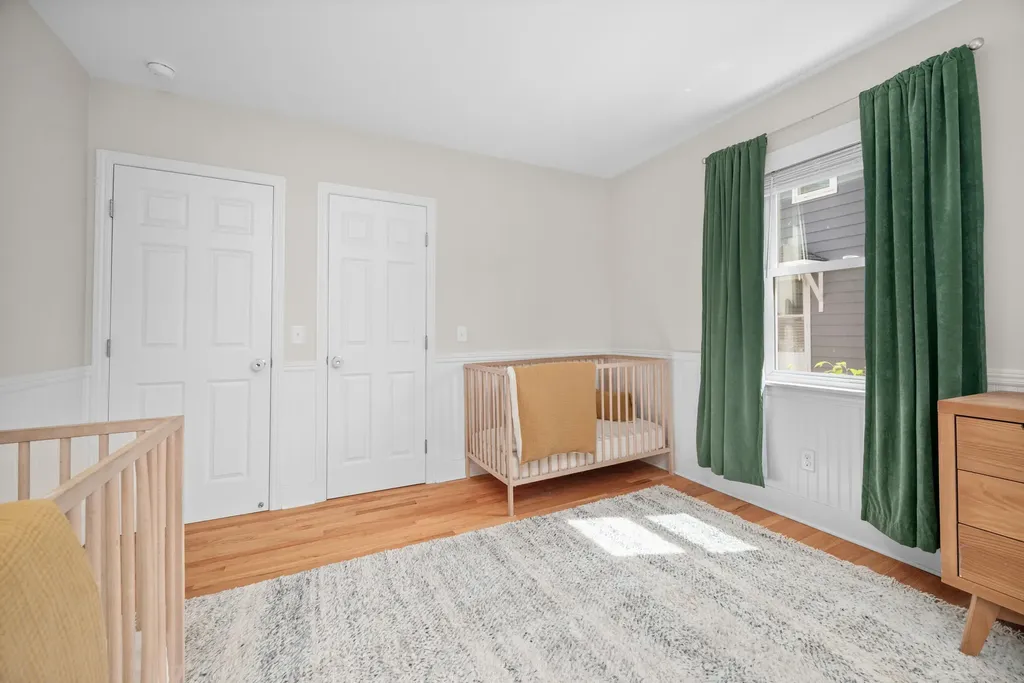 2053 Seventh Street NW Grand Rapids City MI 49504