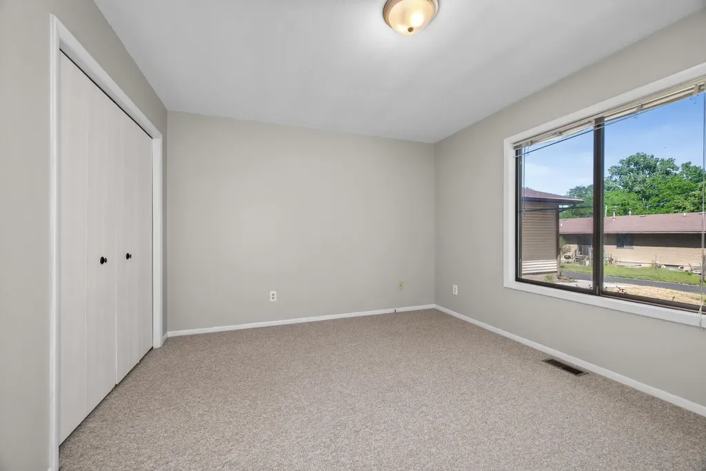 2967 Englewood Avenue SE Grand Rapids City MI 49508