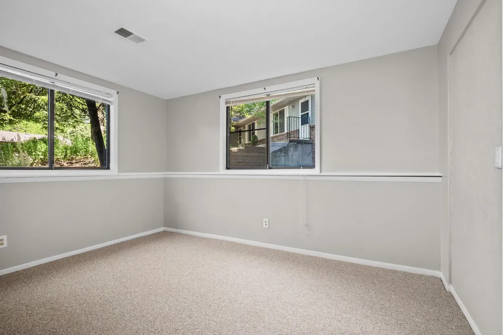 2967 Englewood Avenue SE Grand Rapids City MI 49508