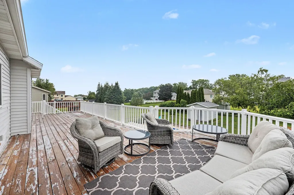 4656 Cinema Avenue NE Plainfield Charter Township MI 49525