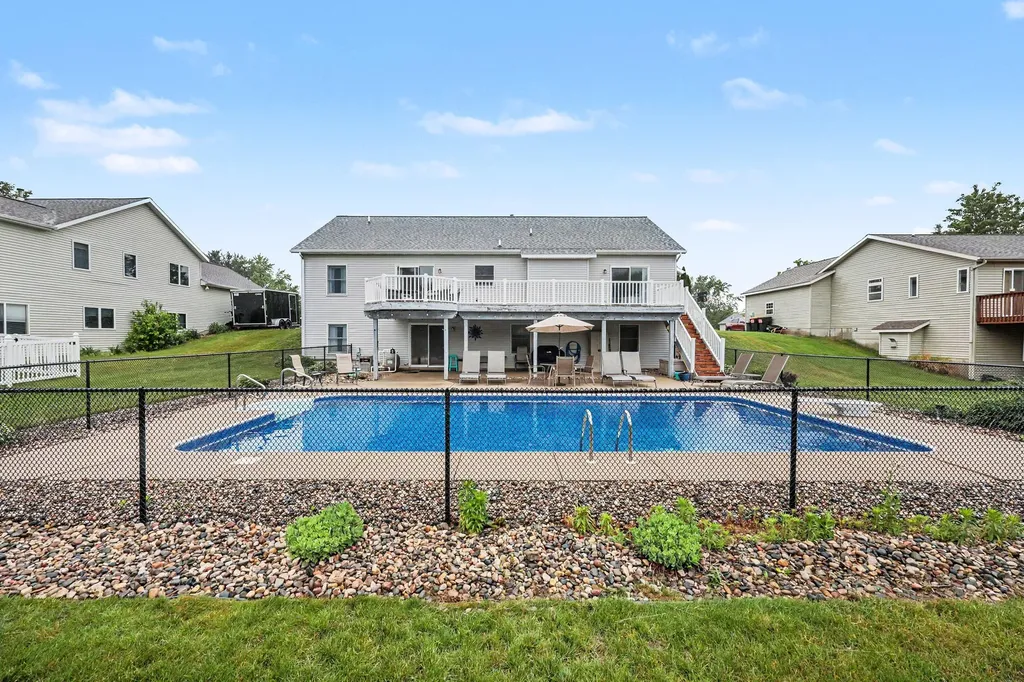 4656 Cinema Avenue NE Plainfield Charter Township MI 49525