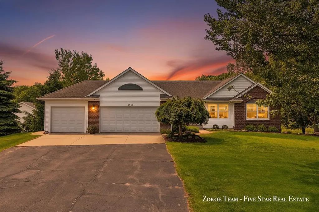 2130 Canterbury Lane Tallmadge Charter Township MI 49435