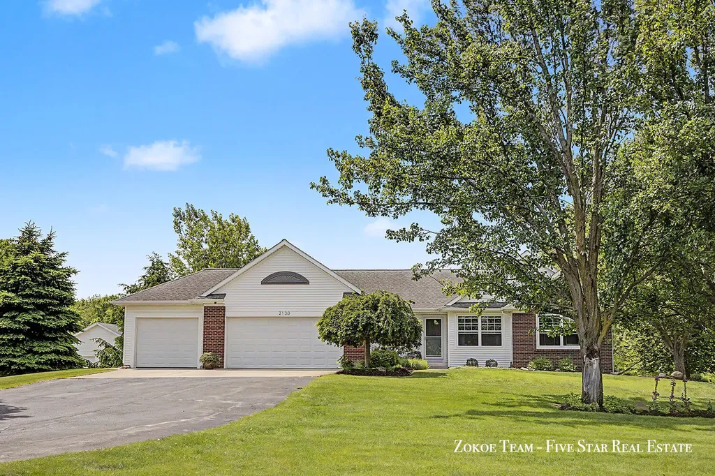 2130 Canterbury Lane Tallmadge Charter Township MI 49435