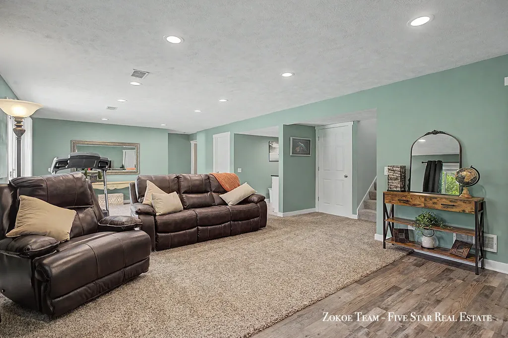 2130 Canterbury Lane Tallmadge Charter Township MI 49435