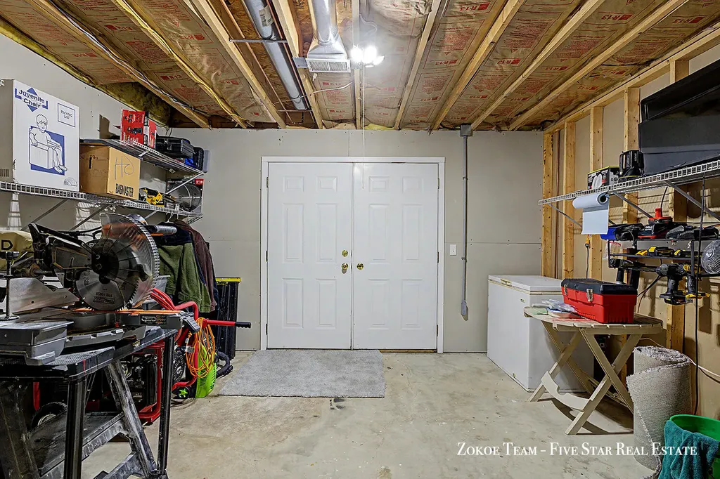 2130 Canterbury Lane Tallmadge Charter Township MI 49435