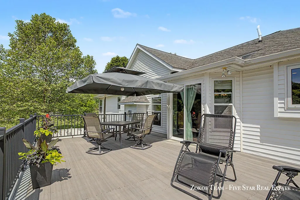 2130 Canterbury Lane Tallmadge Charter Township MI 49435