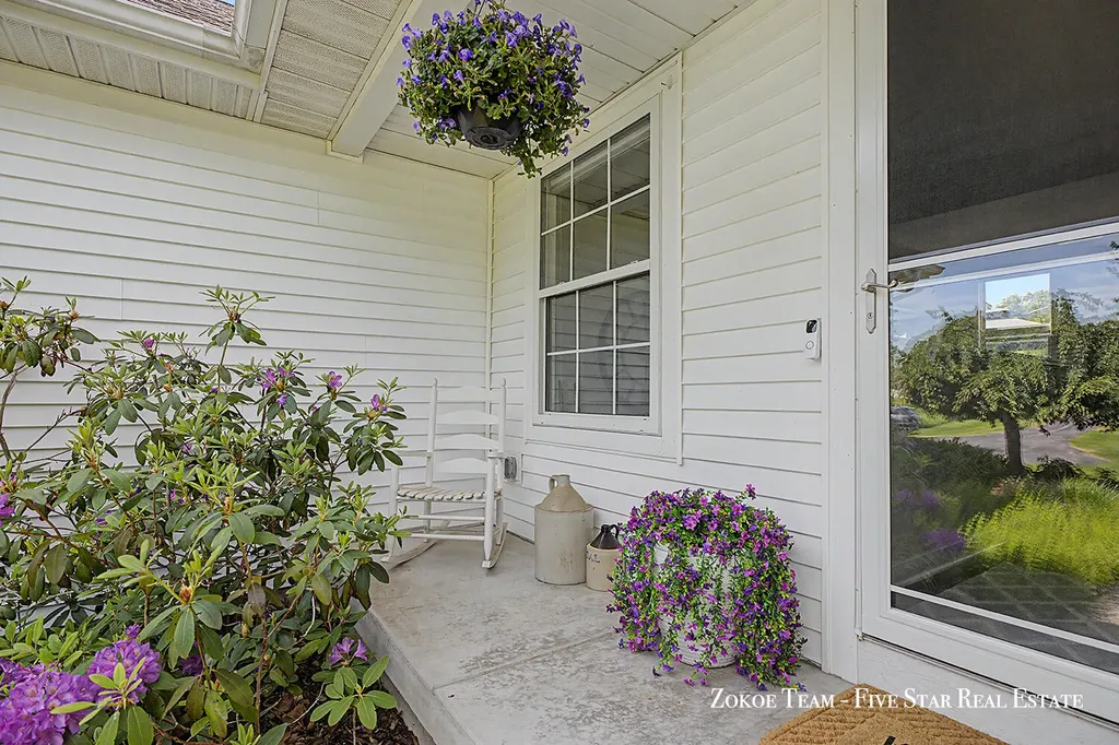 2130 Canterbury Lane Tallmadge Charter Township MI 49435