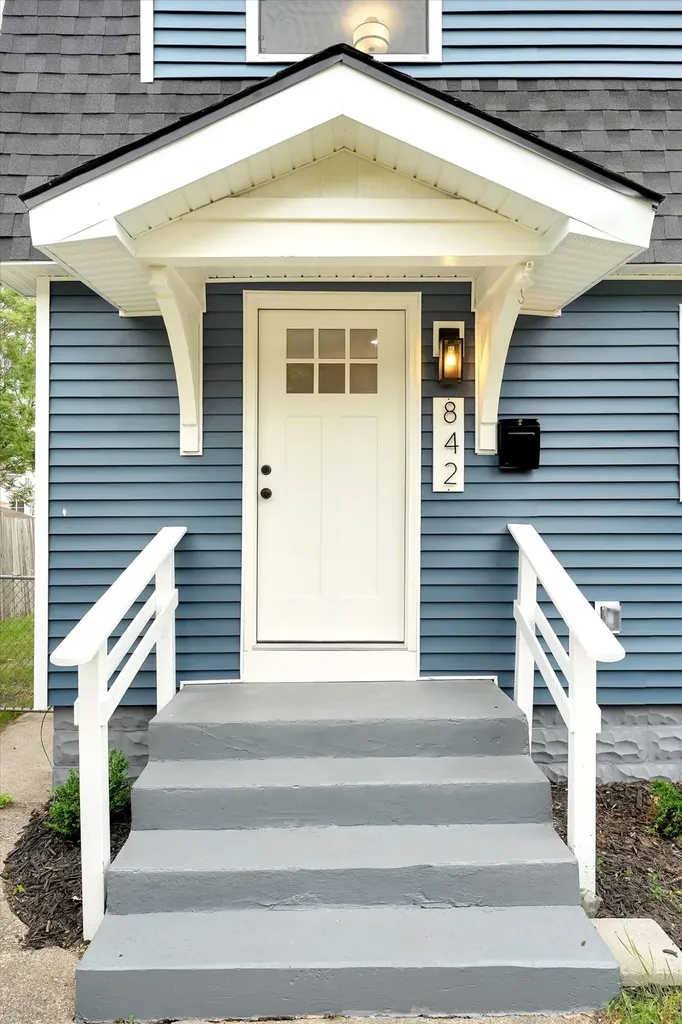842 Griggs Street SE Grand Rapids City MI 49507