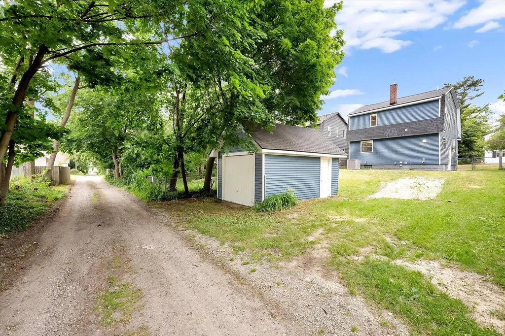 842 Griggs Street SE Grand Rapids City MI 49507