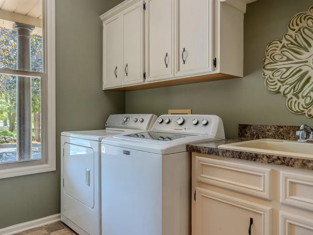 8484 24th Avenue Georgetown Charter Township MI 49428