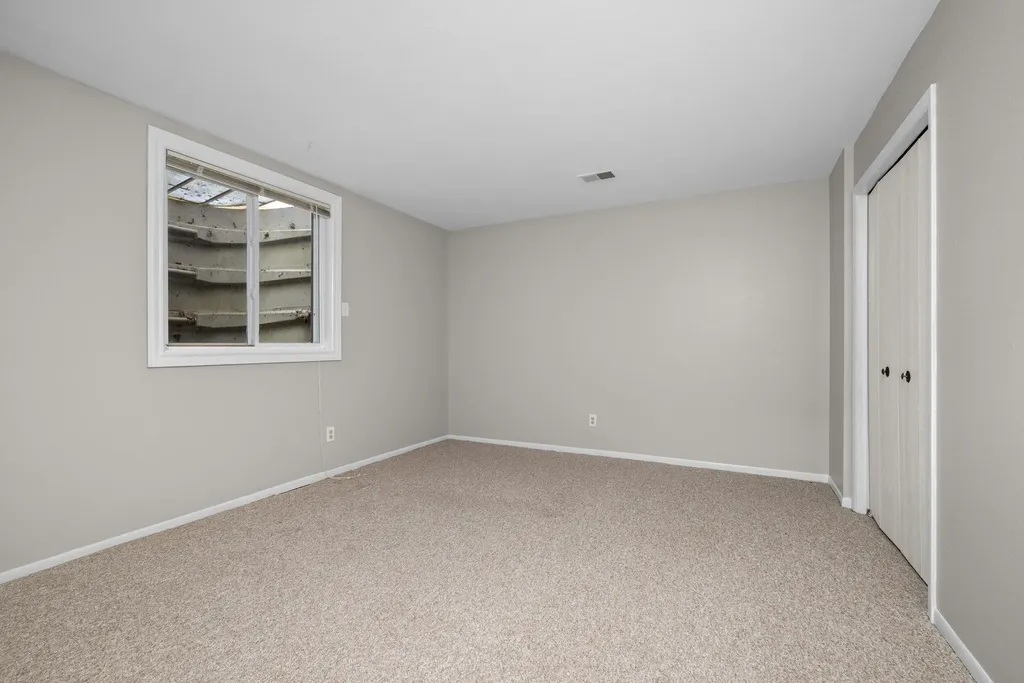 2965 Englewood Avenue SE Grand Rapids City MI 49508