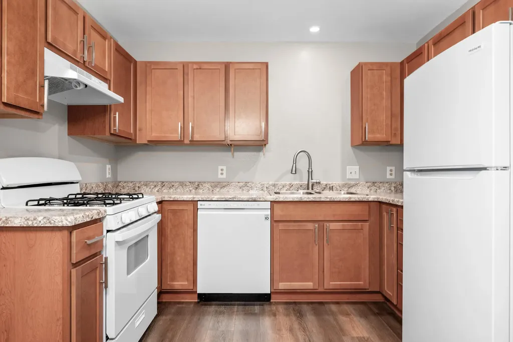 2965 Englewood Avenue SE Grand Rapids City MI 49508
