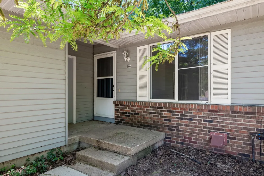 2977 Englewood Avenue SE Grand Rapids City MI 49508