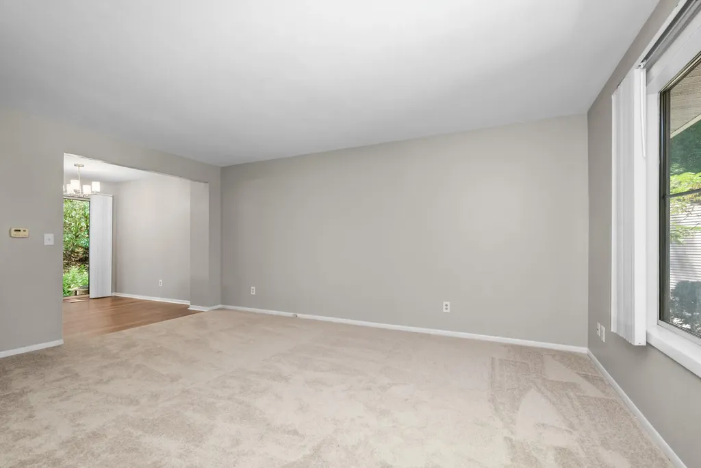 2977 Englewood Avenue SE Grand Rapids City MI 49508