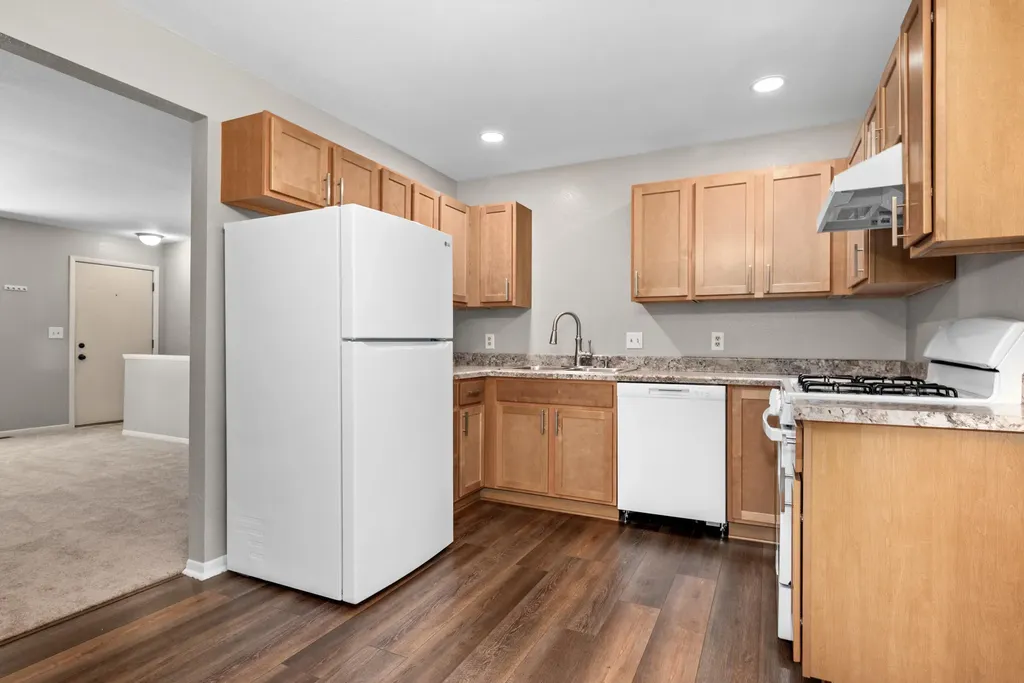2977 Englewood Avenue SE Grand Rapids City MI 49508