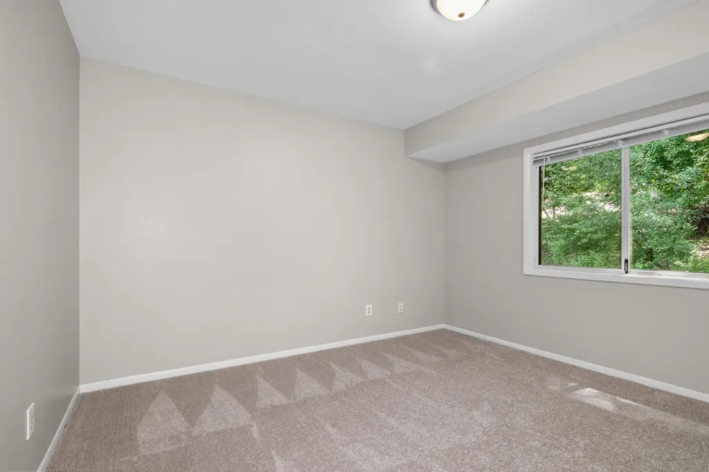 2977 Englewood Avenue SE Grand Rapids City MI 49508