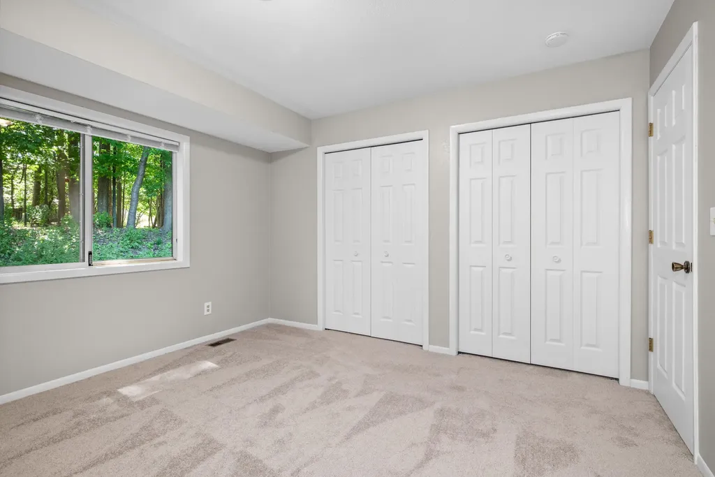 2977 Englewood Avenue SE Grand Rapids City MI 49508