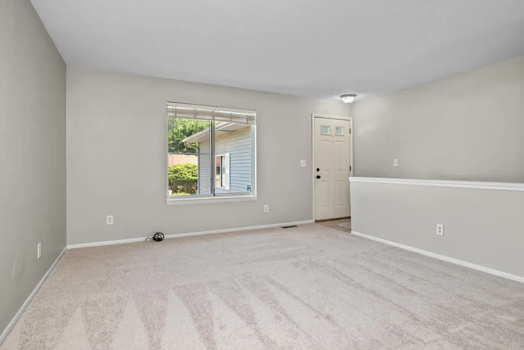 2957 Englewood Avenue SE Grand Rapids City MI 49508