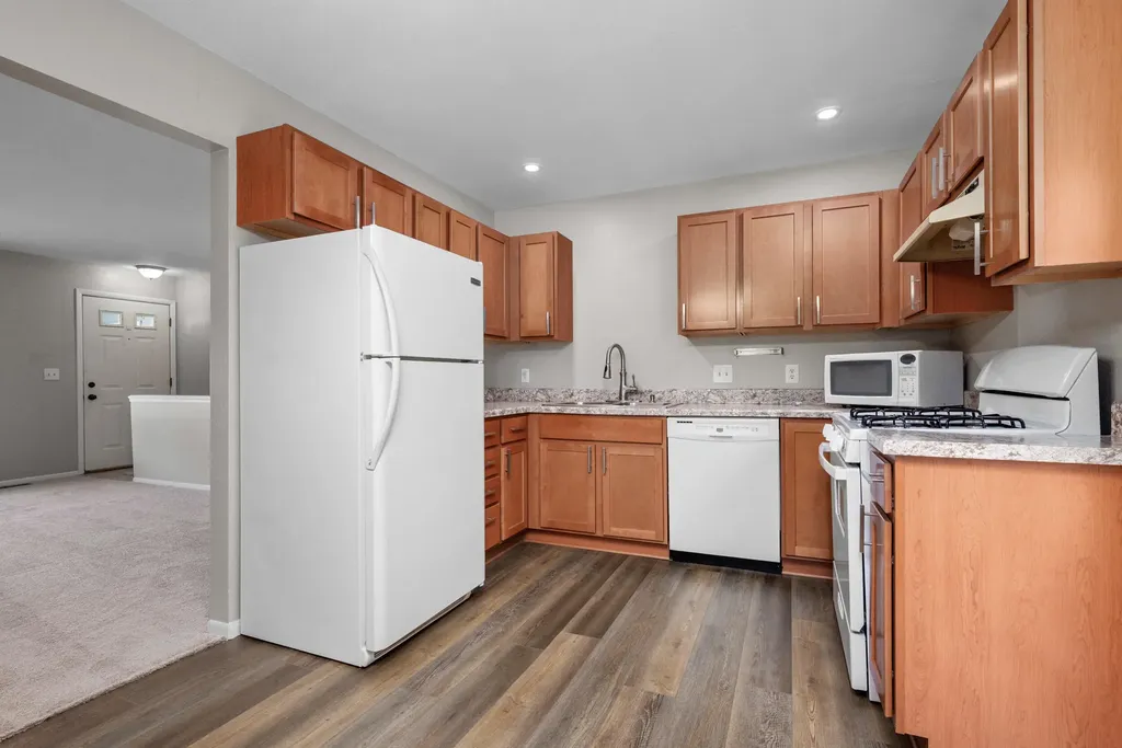 2957 Englewood Avenue SE Grand Rapids City MI 49508