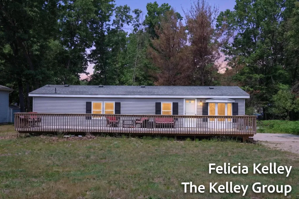 17158 Seneca Court Winfield Township MI 49329