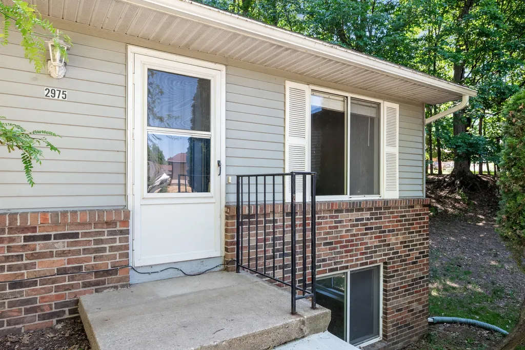 2975 Englewood Avenue SE Grand Rapids City MI 49508