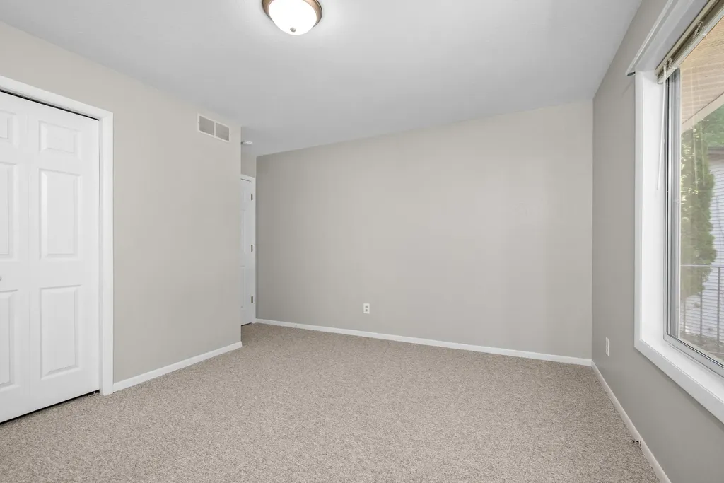 2975 Englewood Avenue SE Grand Rapids City MI 49508
