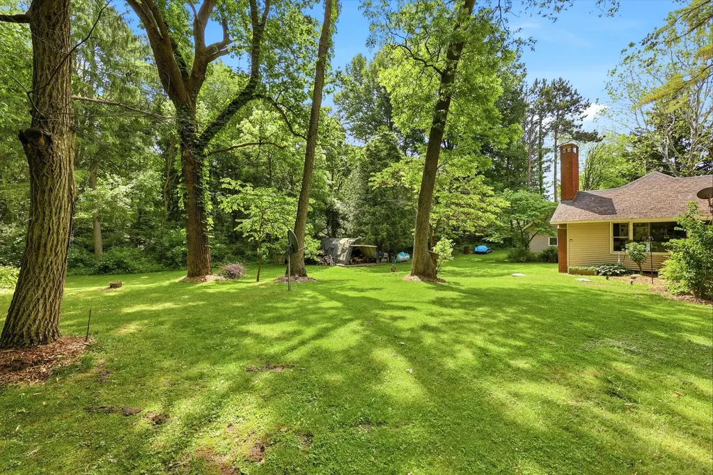 2351 Cook Road Hastings Charter Township MI 49058
