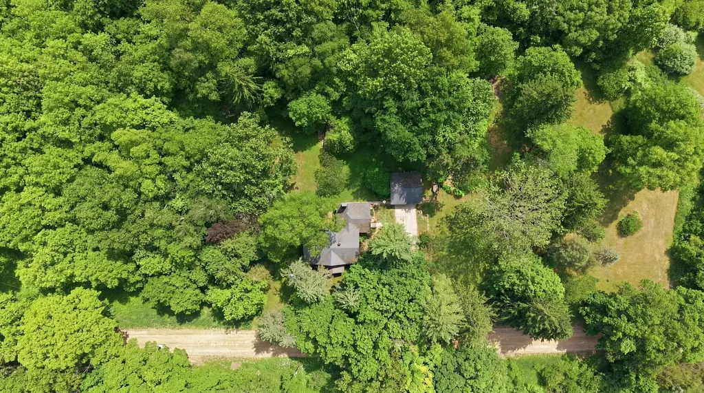 2351 Cook Road Hastings Charter Township MI 49058