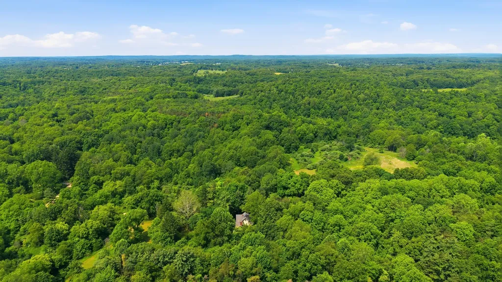 2351 Cook Road Hastings Charter Township MI 49058