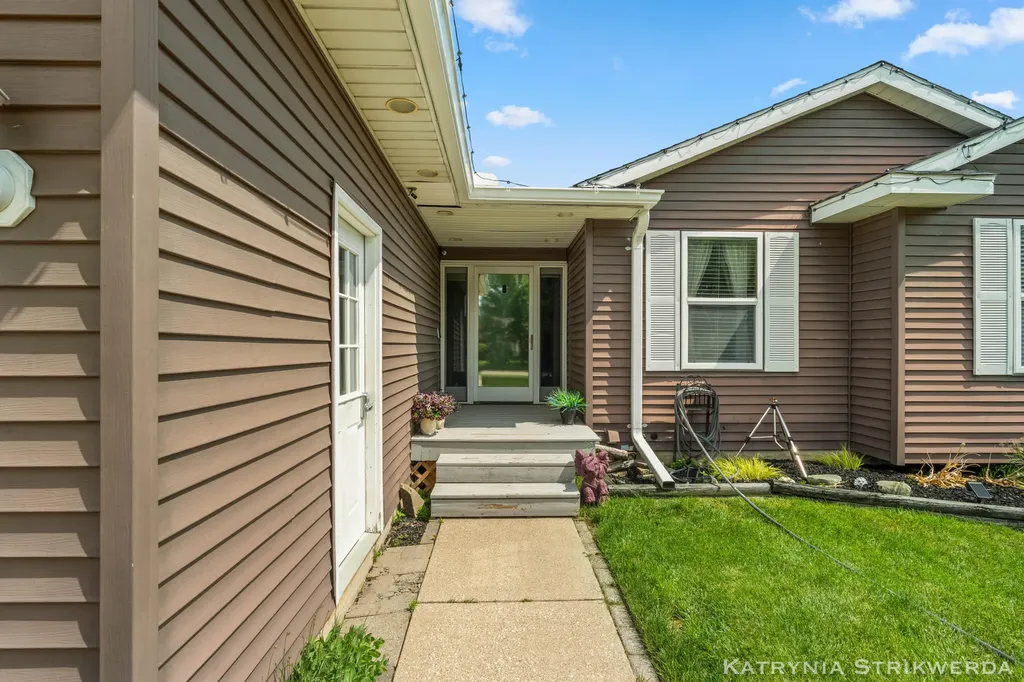 1127 Mulligan Court SW Wyoming City MI 49509