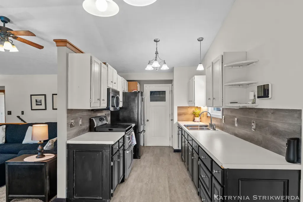 1127 Mulligan Court SW Wyoming City MI 49509