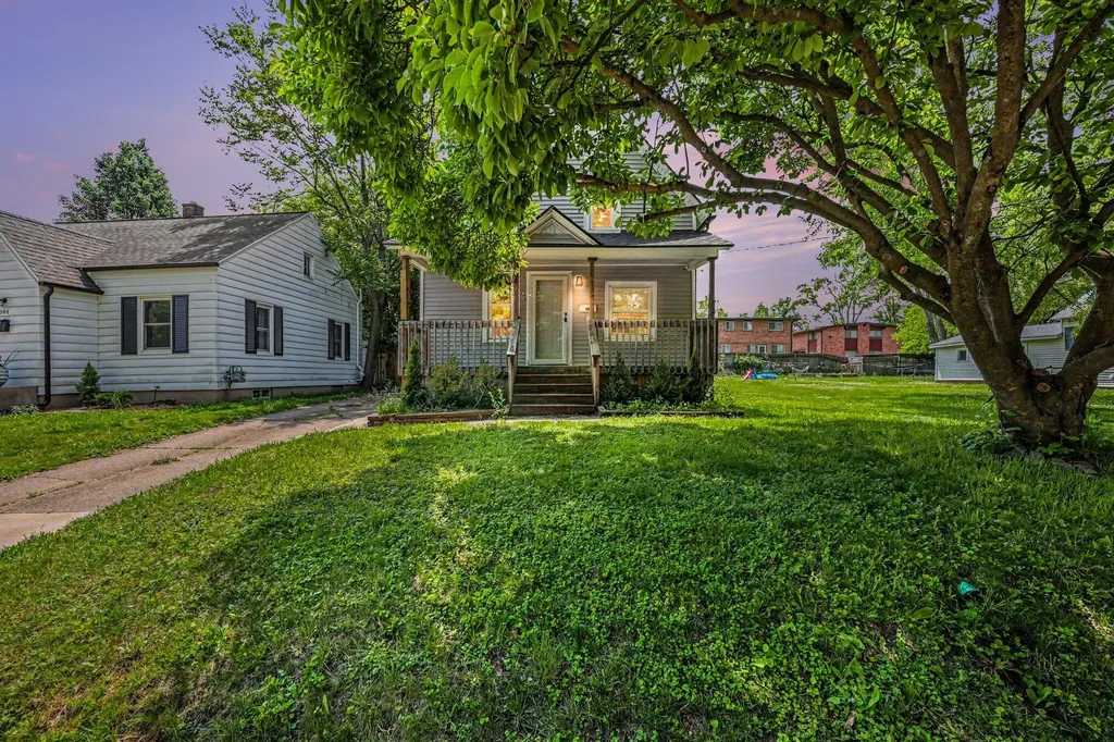 840 Spencer Street NE Grand Rapids City MI 49505