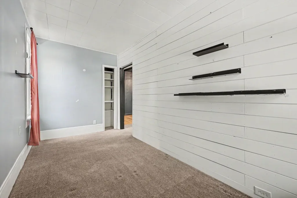840 Spencer Street NE Grand Rapids City MI 49505