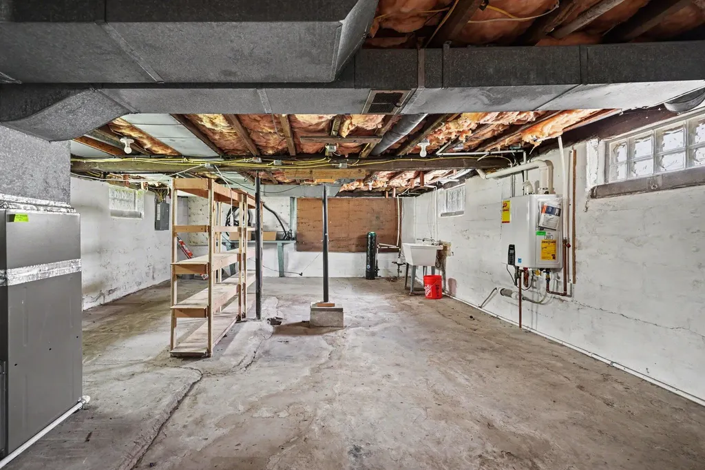 840 Spencer Street NE Grand Rapids City MI 49505