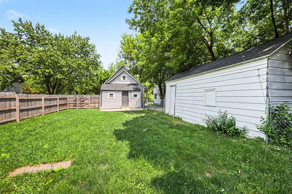 840 Spencer Street NE Grand Rapids City MI 49505