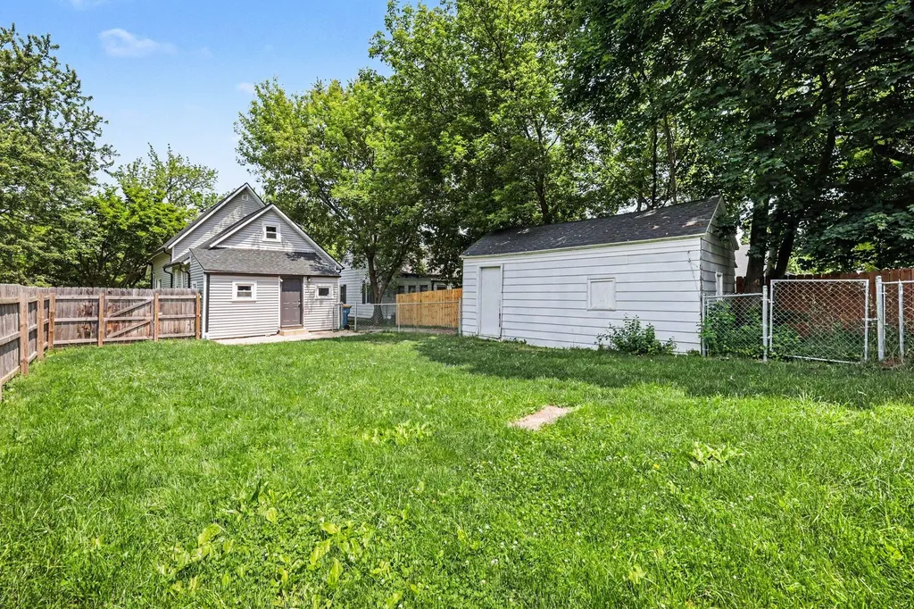 840 Spencer Street NE Grand Rapids City MI 49505