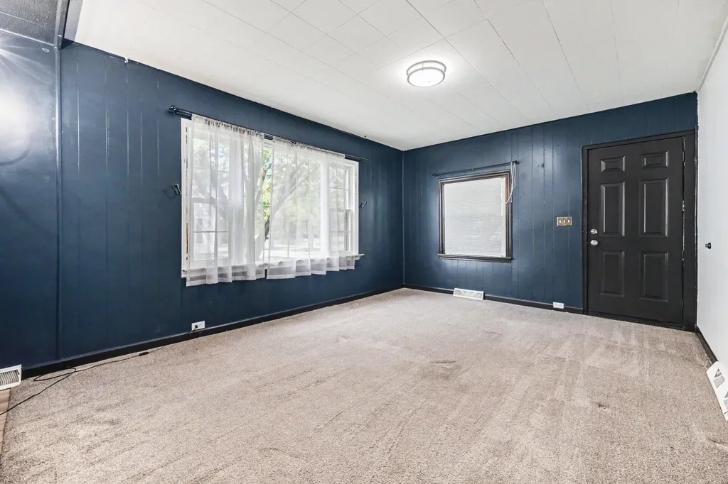 840 Spencer Street NE Grand Rapids City MI 49505