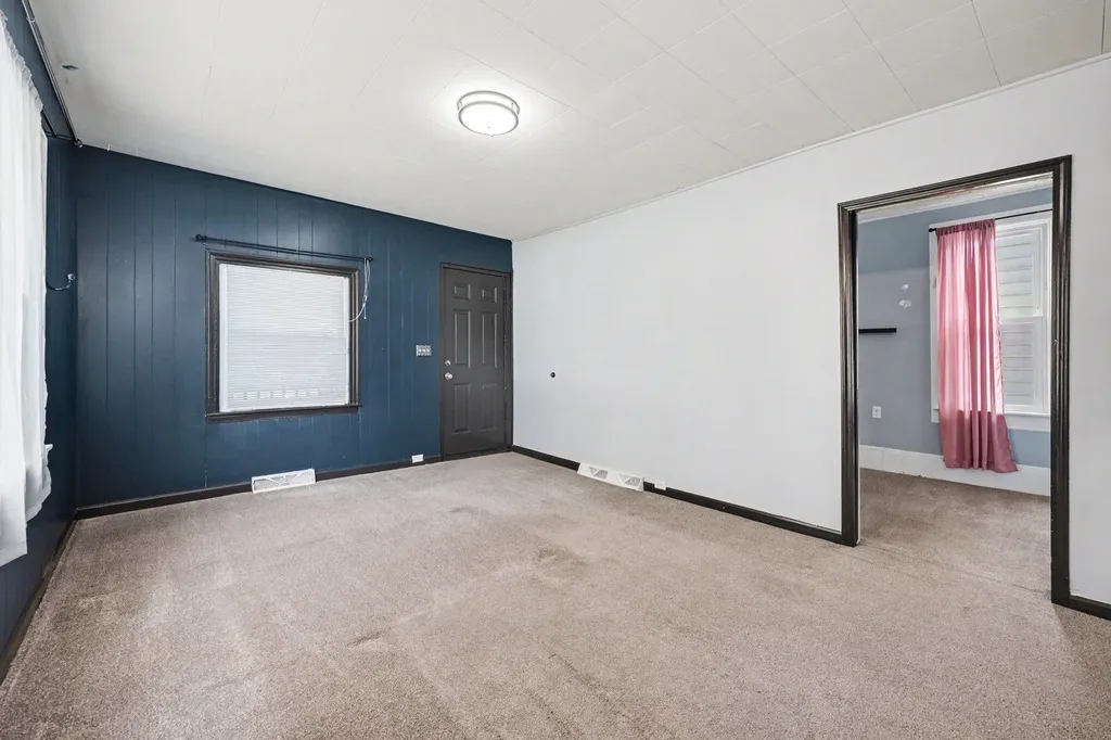 840 Spencer Street NE Grand Rapids City MI 49505