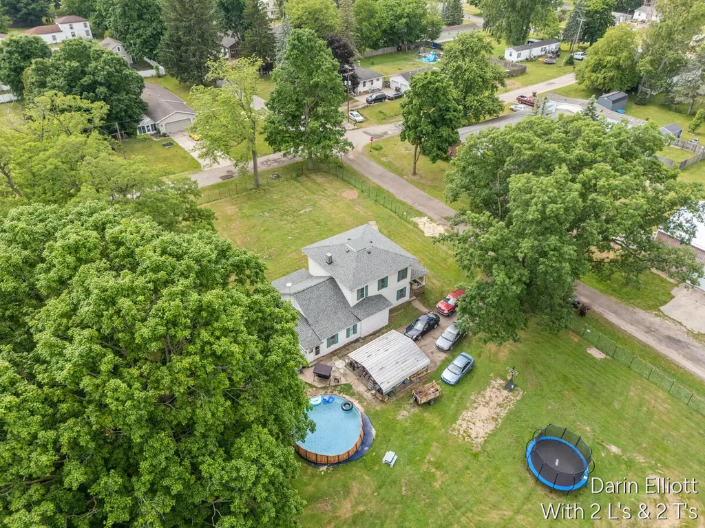 925 E Isham Street Unknown City MI 48851