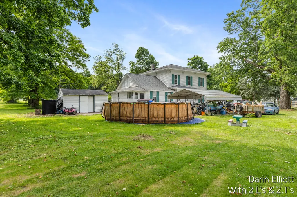 925 E Isham Street Unknown City MI 48851