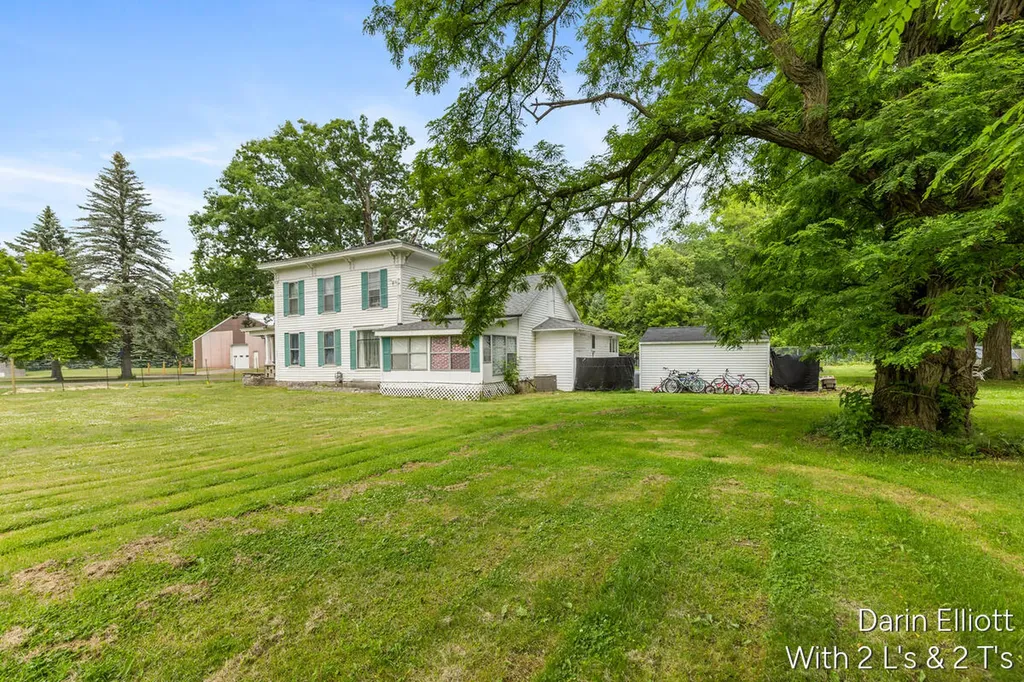 925 E Isham Street Unknown City MI 48851