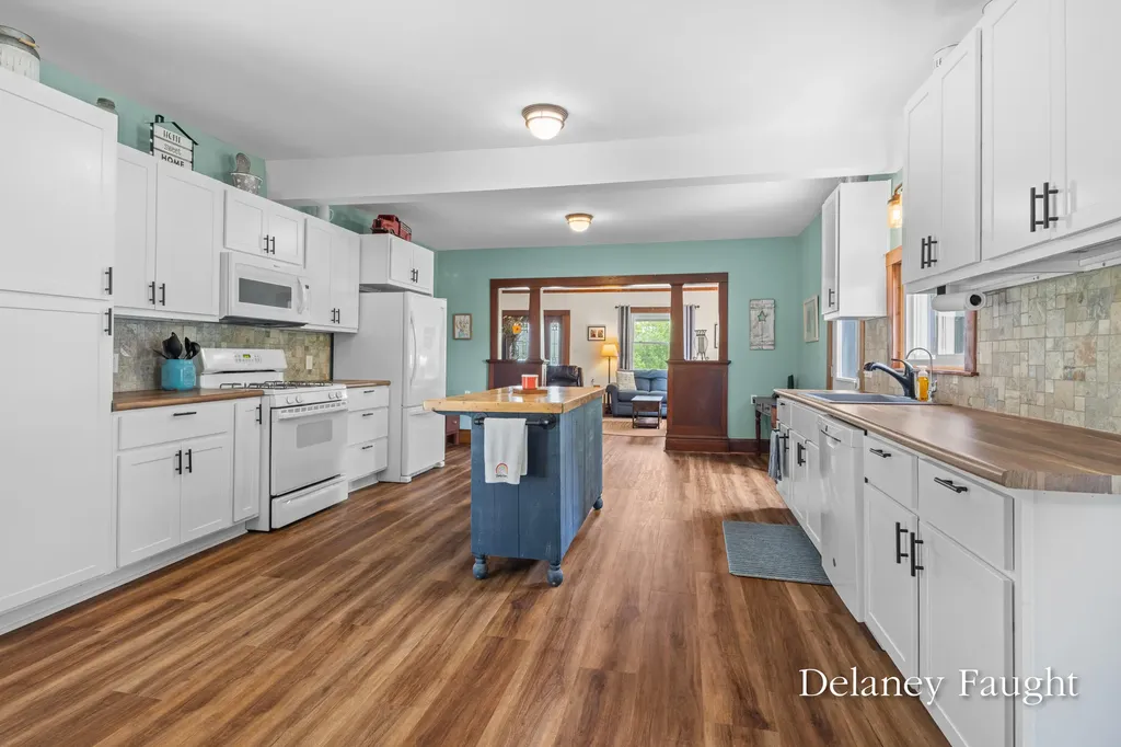 3460 13 Mile Road NW Sparta Township MI 49345