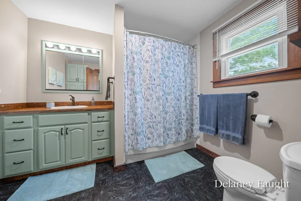 3460 13 Mile Road NW Sparta Township MI 49345
