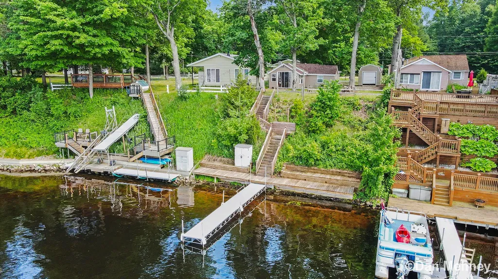 5539 Front Street Croton Township MI 49337