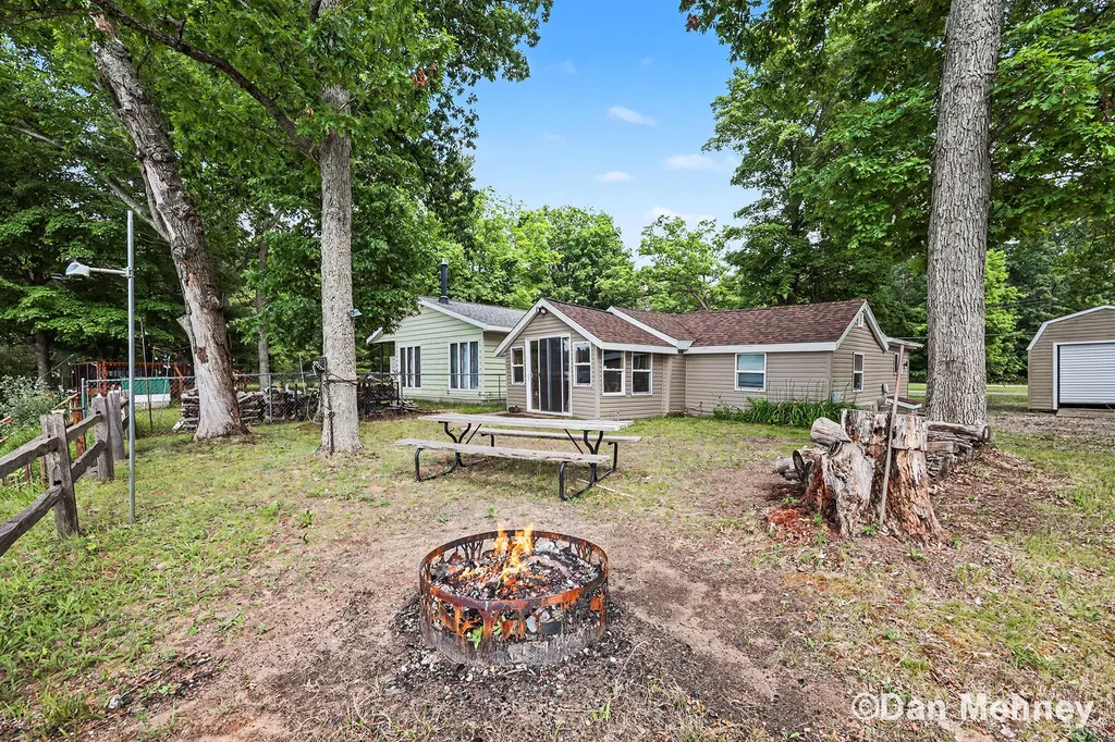 5539 Front Street Croton Township MI 49337