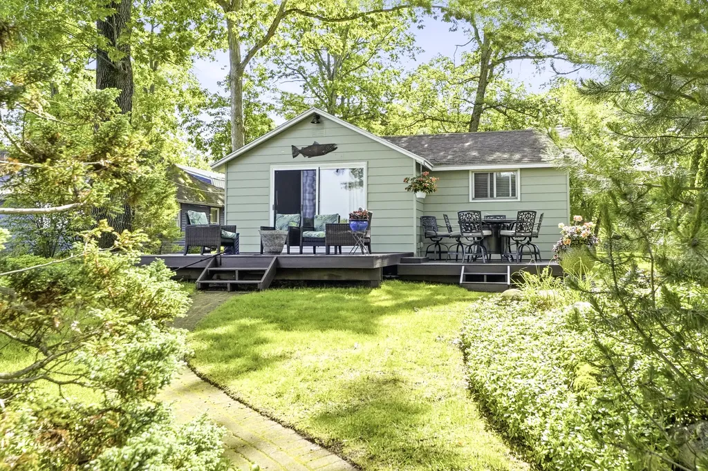 5375 Front Street Croton Township MI 49337