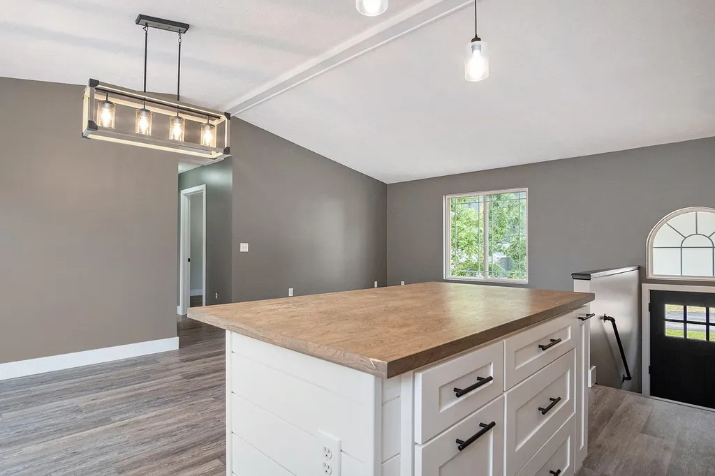 4139 Whirlwind Drive NE Algoma Township MI 49341