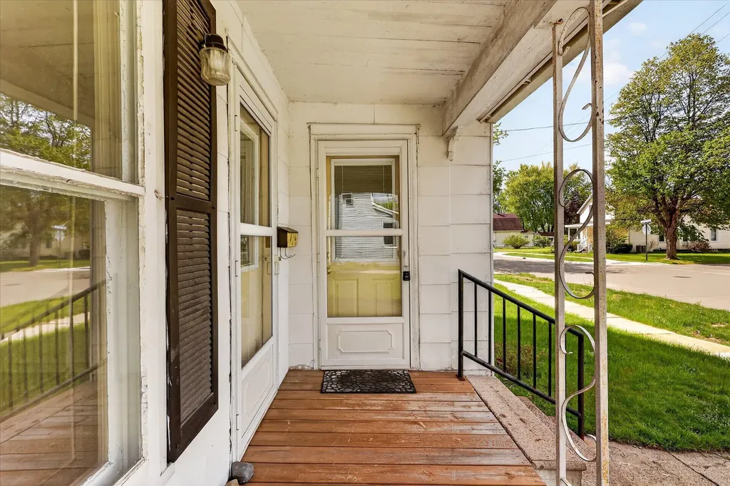 124 Washington Street Sparta Township MI 49345